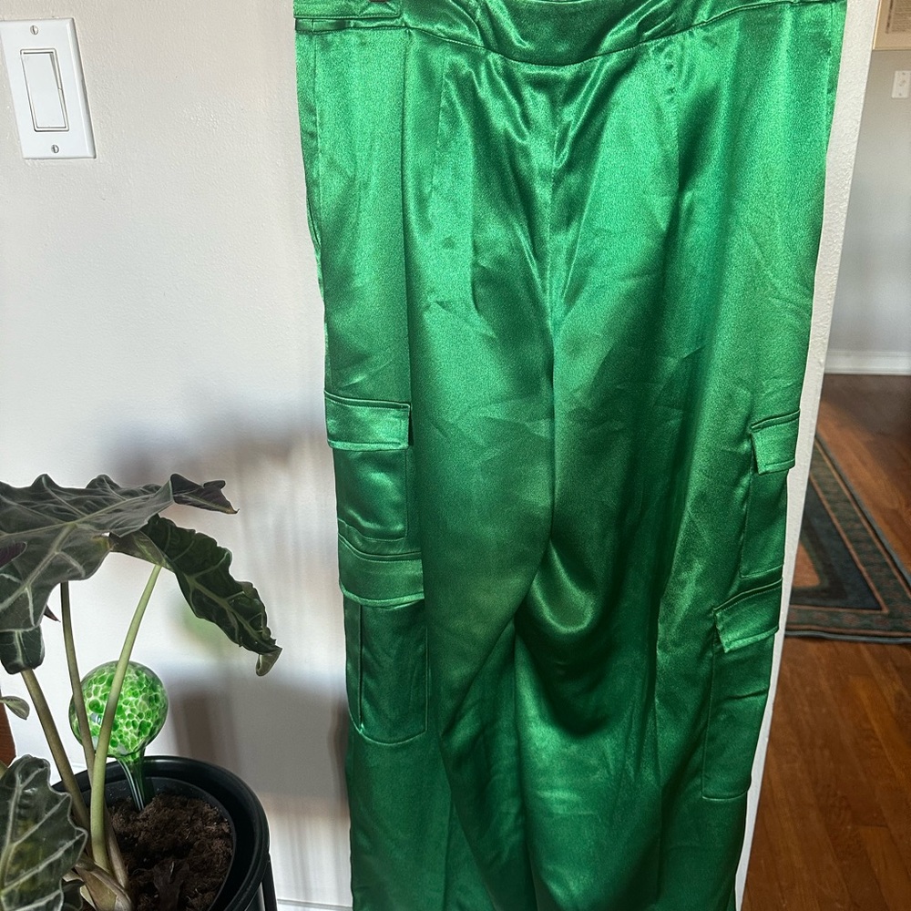 NWOT A New Dat Shimmering Green Cargo Pants
